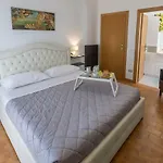Zia Regina Bed & Breakfast Ripatransone
